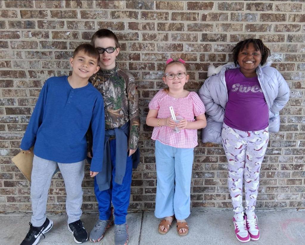 students doing experiment