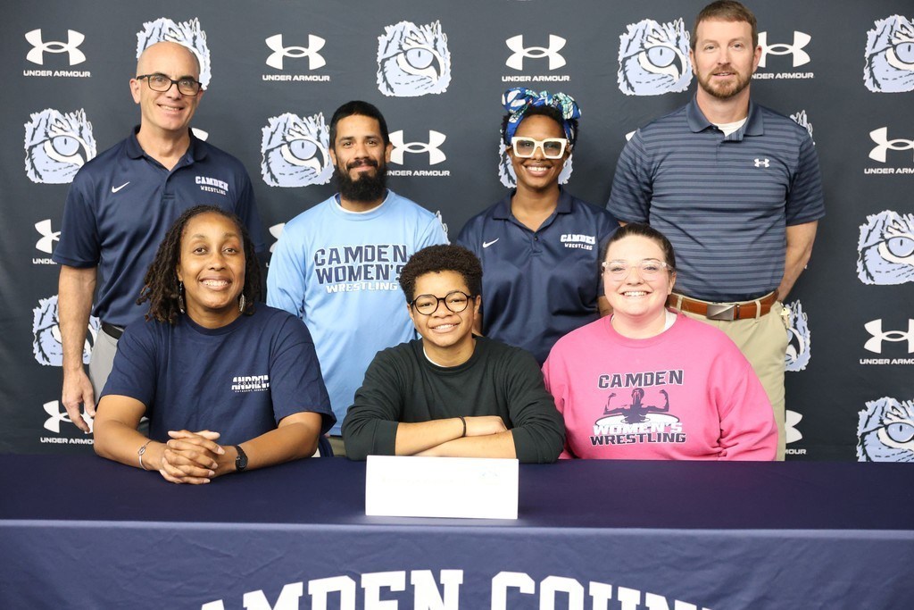 Anneliese Rutherford signing