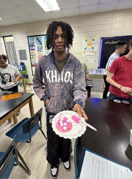 students with cookies