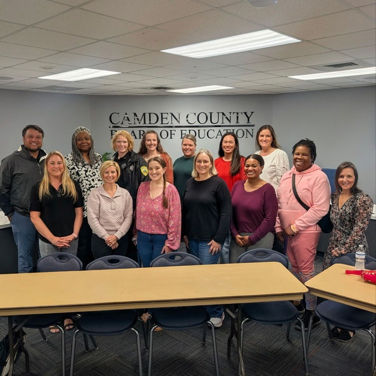 group photo of all attendees