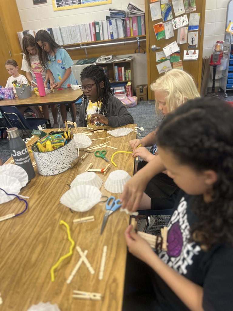 students doing project