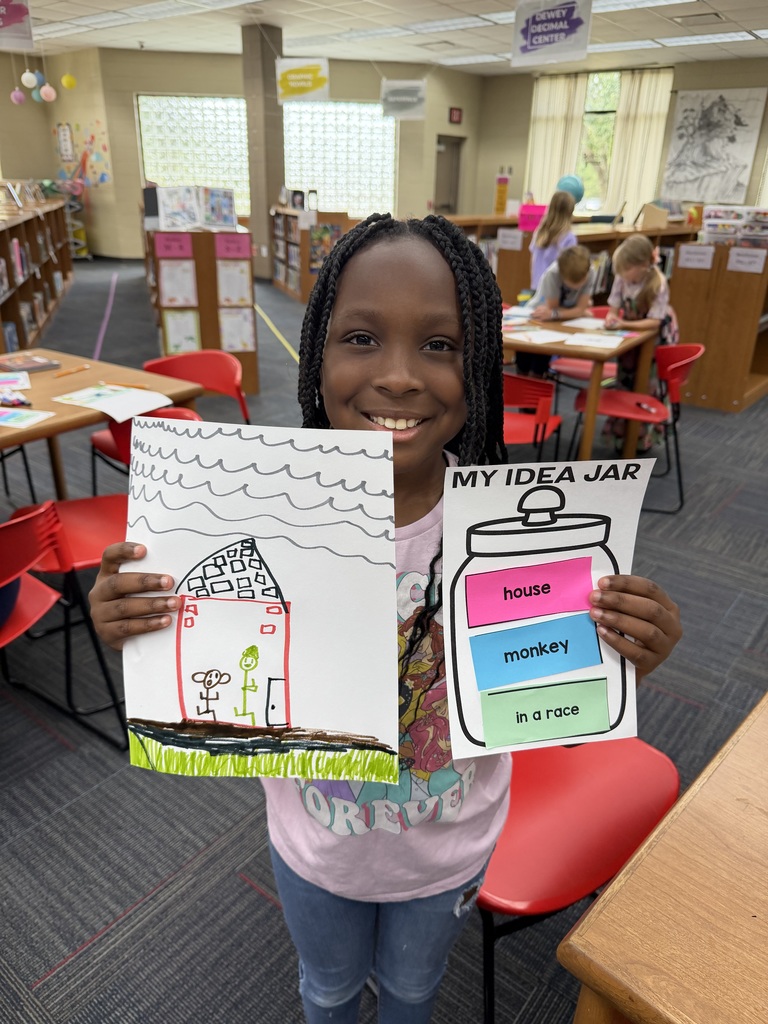 students in 2nd grade worked on storytelling skills
