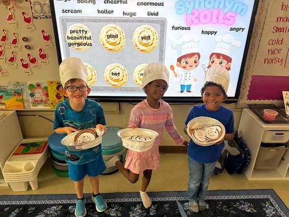 Learning has never tasted so sweet! 🥐✨ The first grade classrooms at St. Marys Elemntary School are finding creative ways to make foundational skills stick. Today, students mastered vocabulary using "Synonym Buns"—a clever play on words that teaches similar meanings while bringing joy to the classroom. We love seeing our teachers turning everyday lessons into memorable experiences! 🍎✨ #BElieveinCAMDEN #WeAreCamden