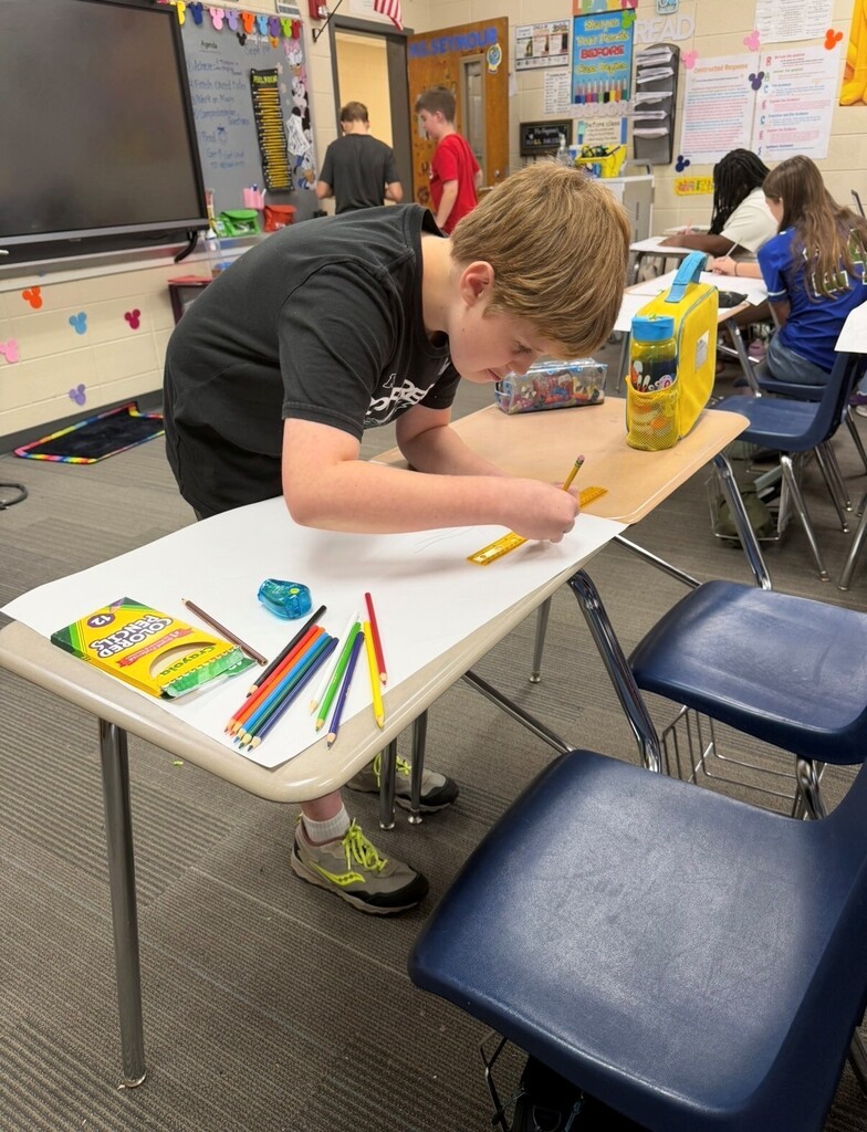 Students in 6th grade creating maps
