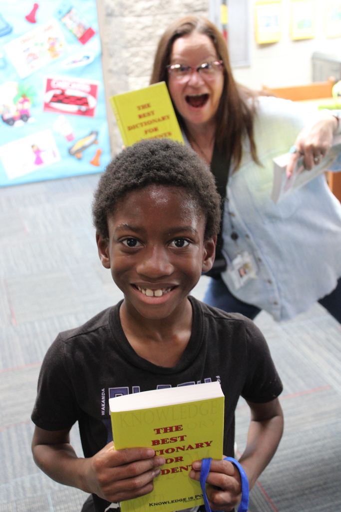 3rd graders received dictionaries from Kiwanis