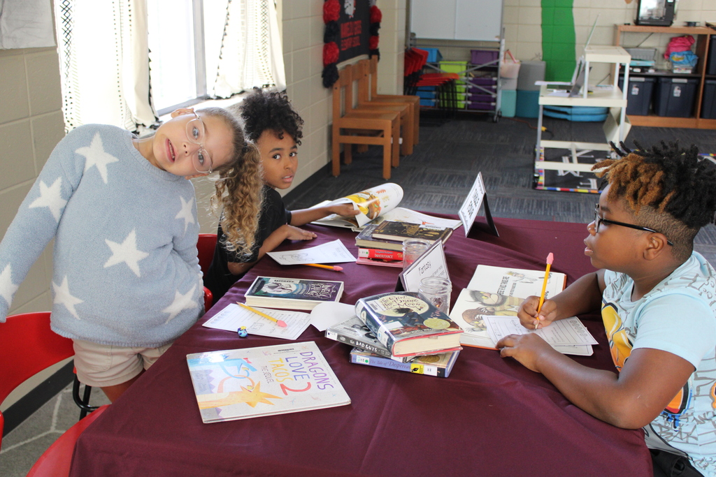 3rd grade reading cafe