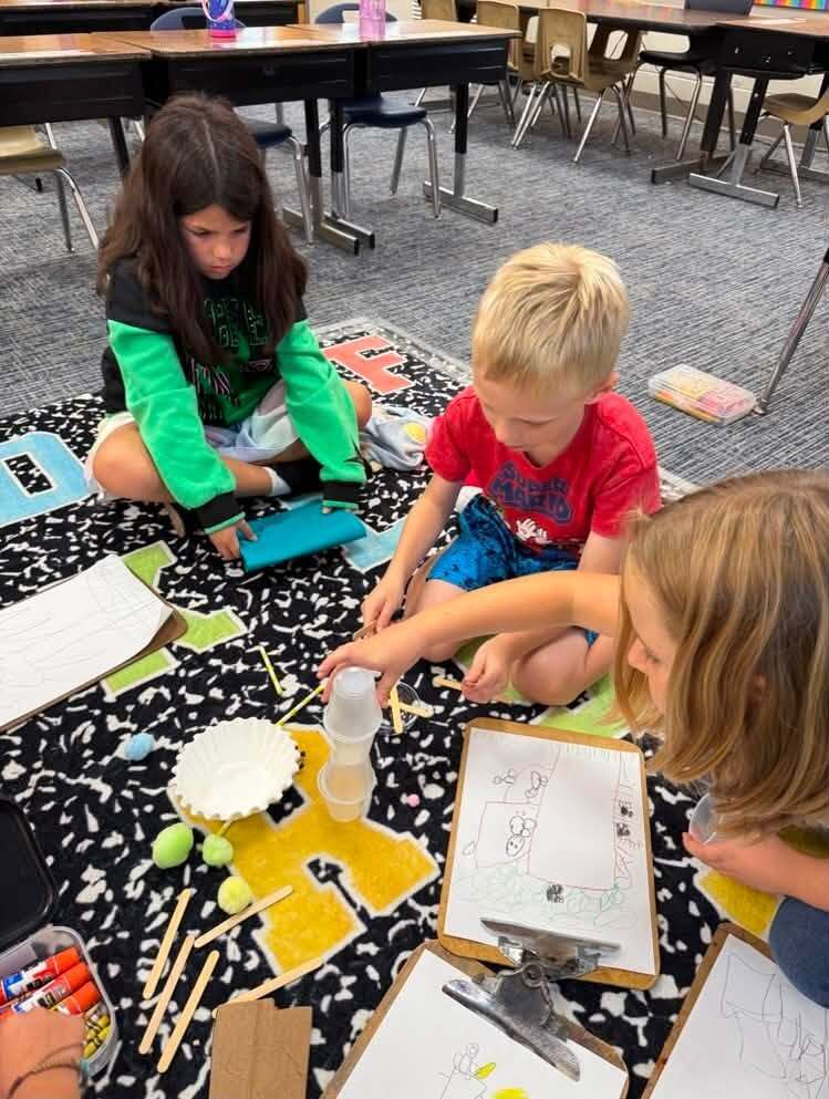 🐾 Mini-engineers on the move! Last week, our Kingsland Elementary School first graders dove into science standards with a hands-on STEM Shelter Challenge. After exploring essential animal survival needs, students stepped into the shoes of engineers to design and build safe, custom shelters for their animals! 🛠️ mini-engineers, big ideas!