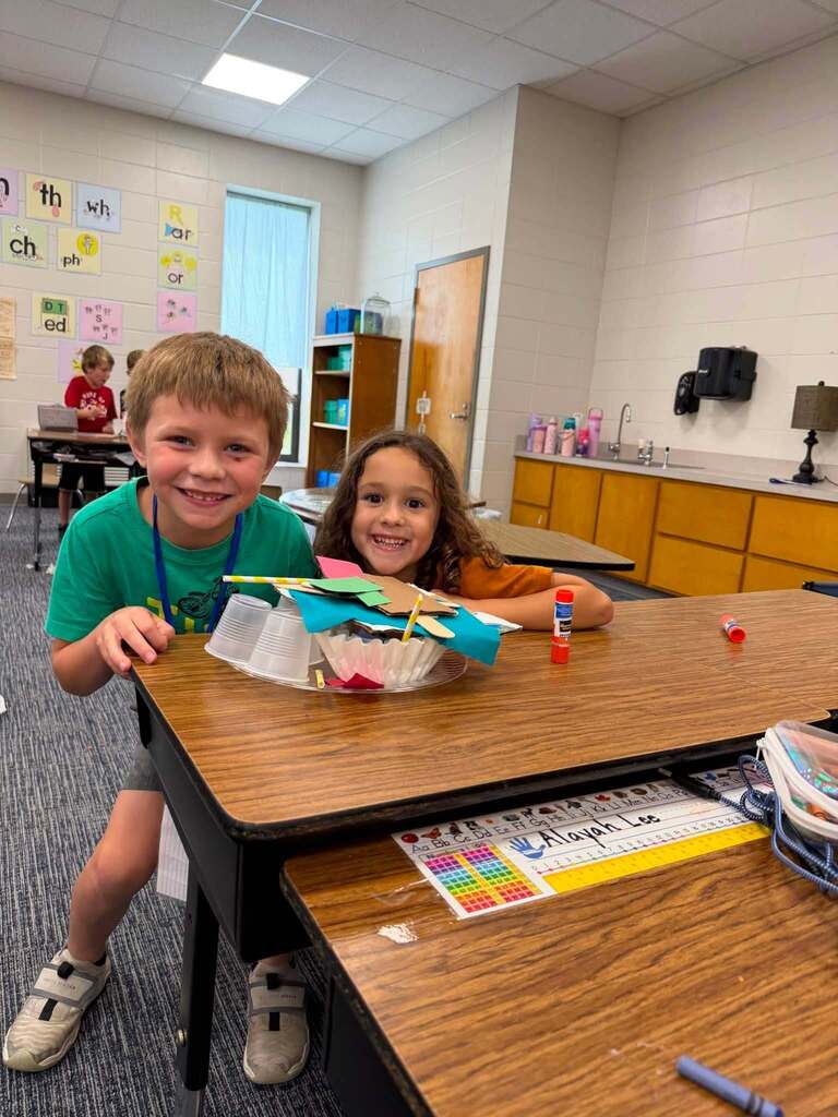 🐾 Mini-engineers on the move! Last week, our Kingsland Elementary School first graders dove into science standards with a hands-on STEM Shelter Challenge. After exploring essential animal survival needs, students stepped into the shoes of engineers to design and build safe, custom shelters for their animals! 🛠️ mini-engineers, big ideas!