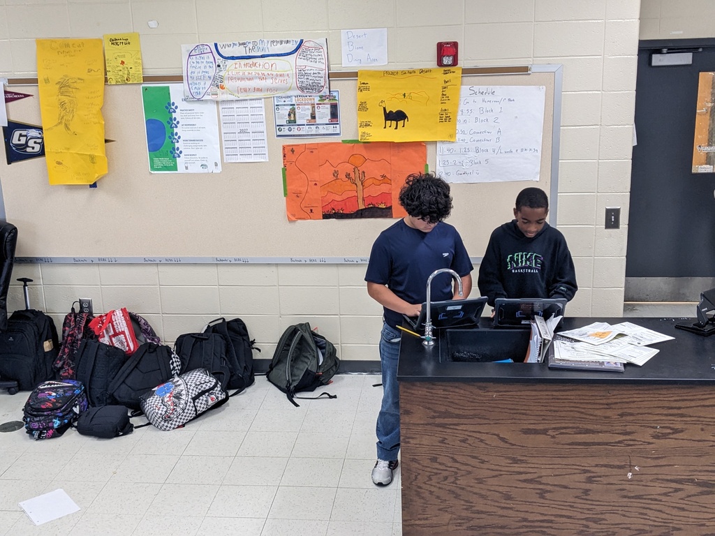 Students working on  culinary biome project