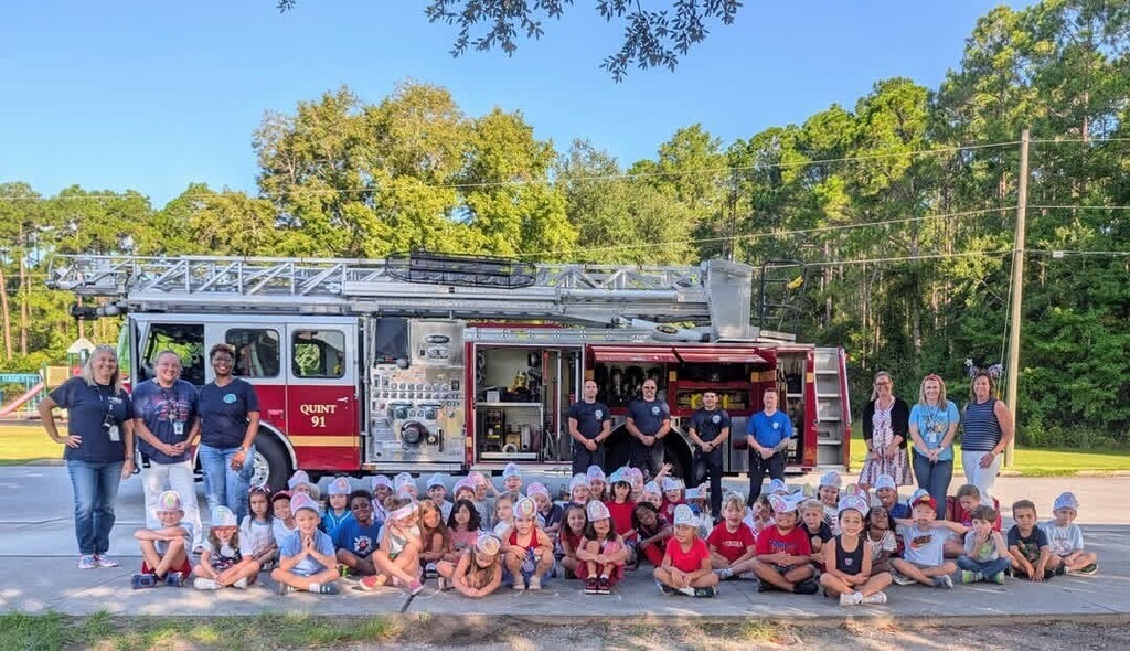 MLCES Community Helpers