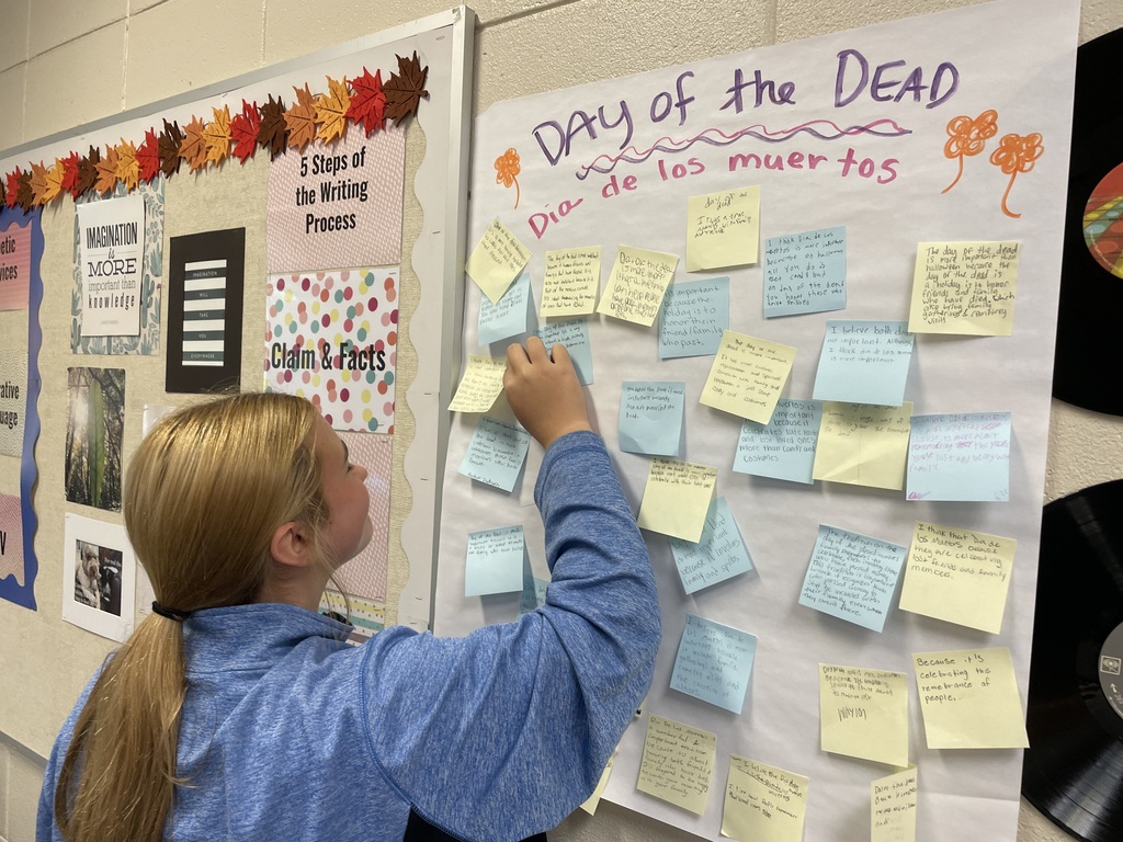 Solano's 8th grade ELA class "Day of the Dead" compare/contrast project picture.