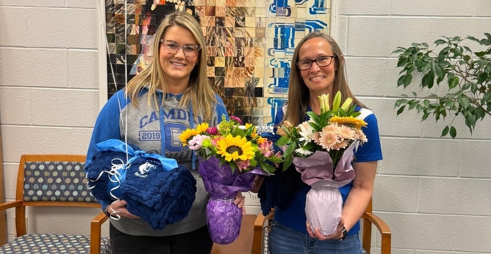 Lauren Clemons, Employee of the Year Jennifer Barclift, Teacher of the Year