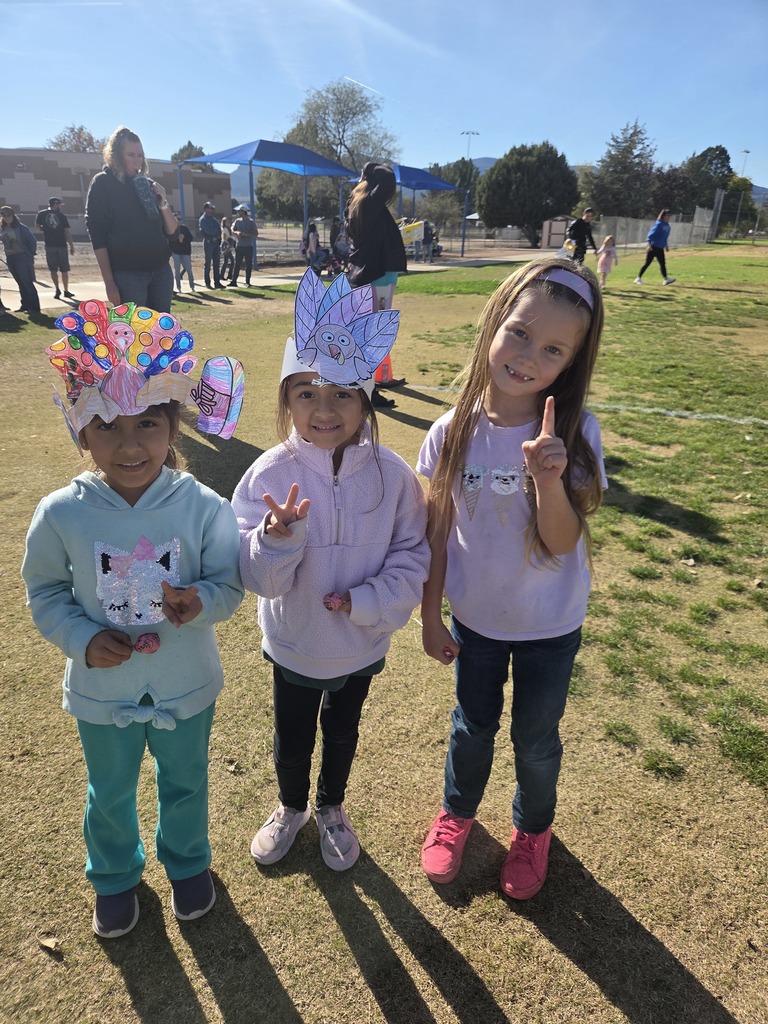 Kinder Girls Turkey Trot Winners