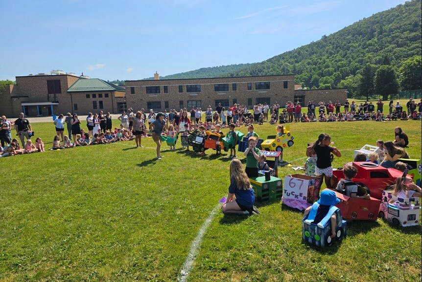 Photo at starting line for PreK 500