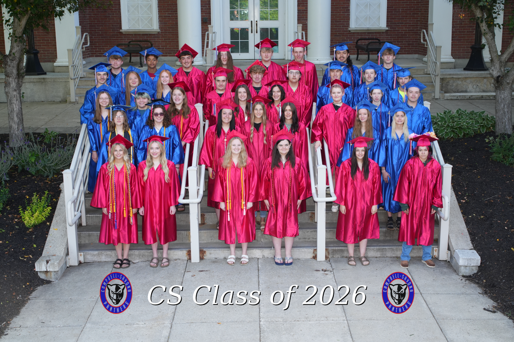 Senior class in red and blue robes
