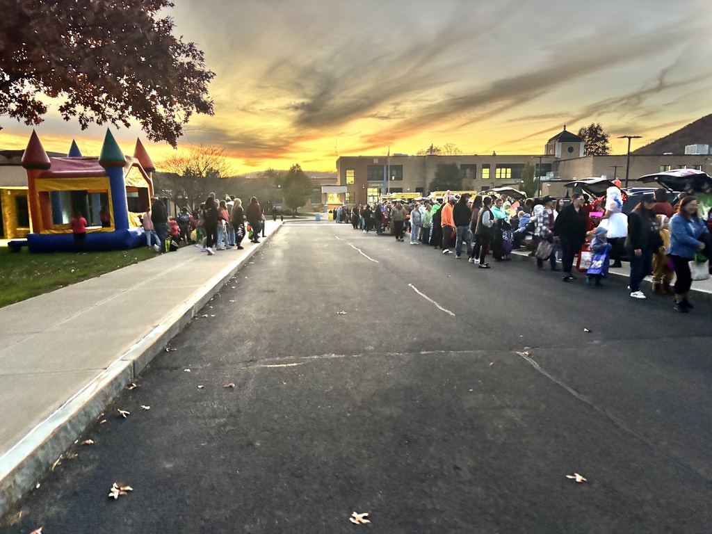 Sunset picture at trunk or treat