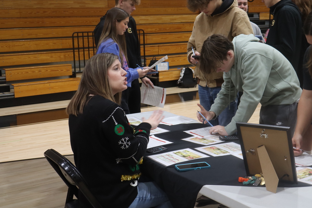 Students participate in the Balanced Life program brought to the school by Ozark Federal Credit Union.