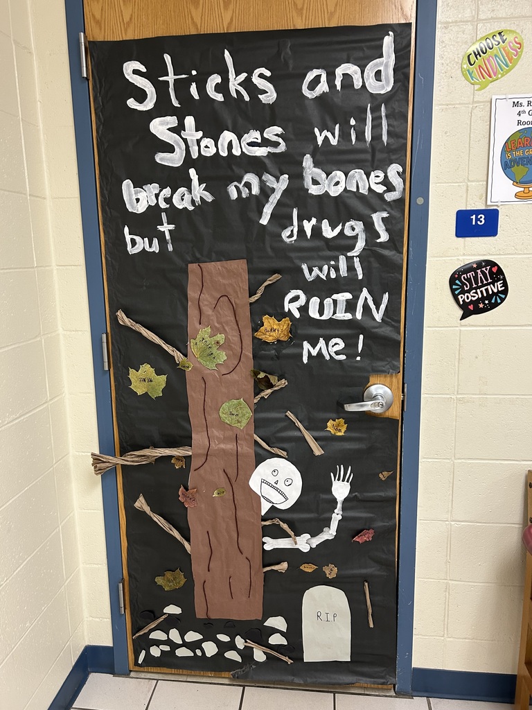 Door decorating contest