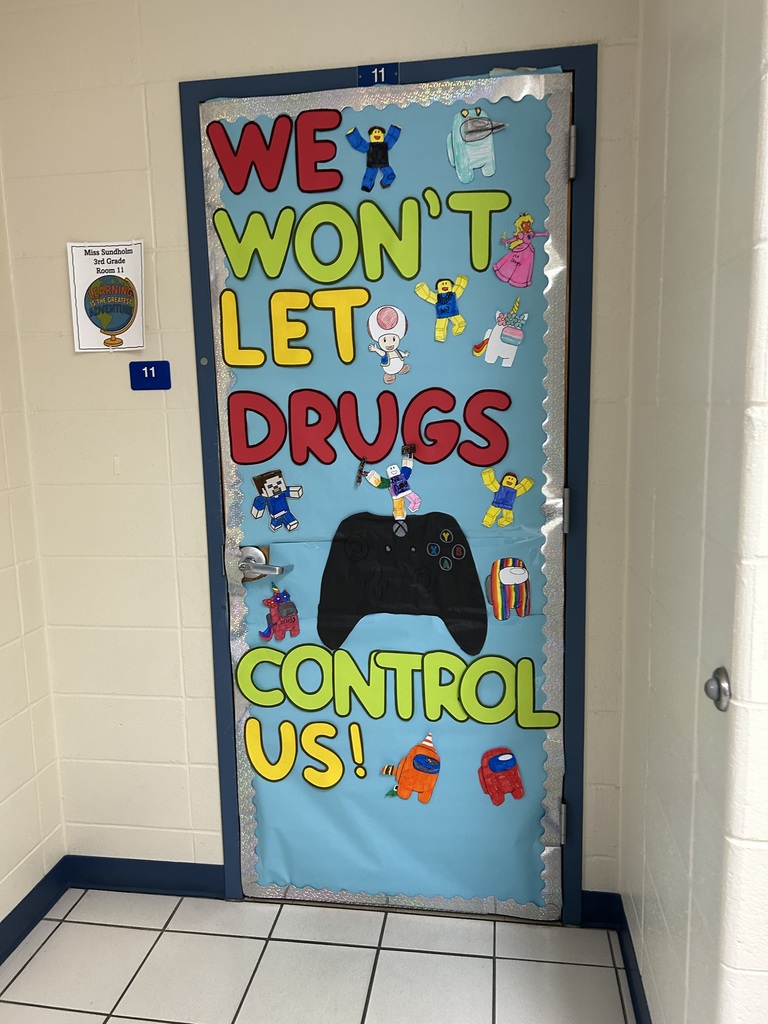 Door decorating contest