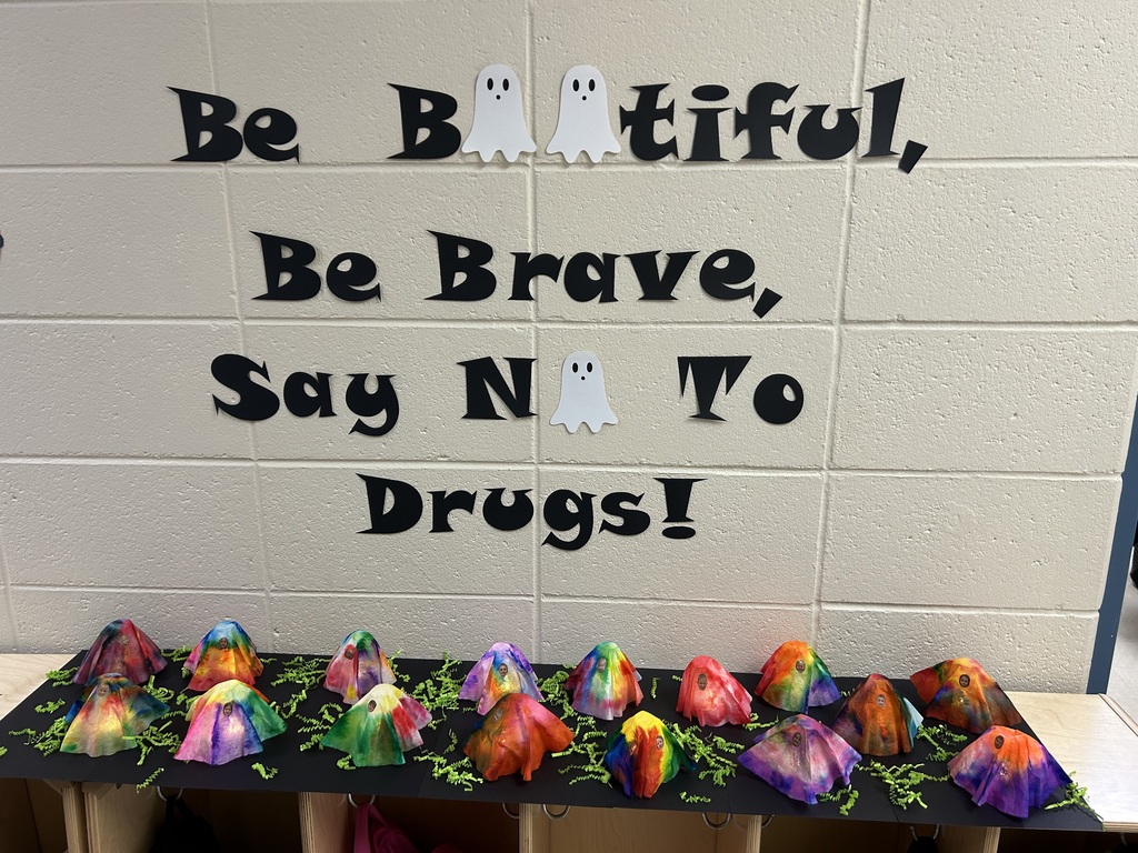 Door decorating contest