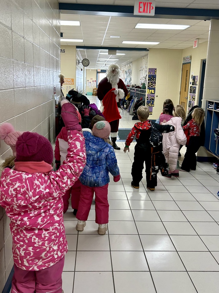 Santa visiting Kindergarten in the hallway