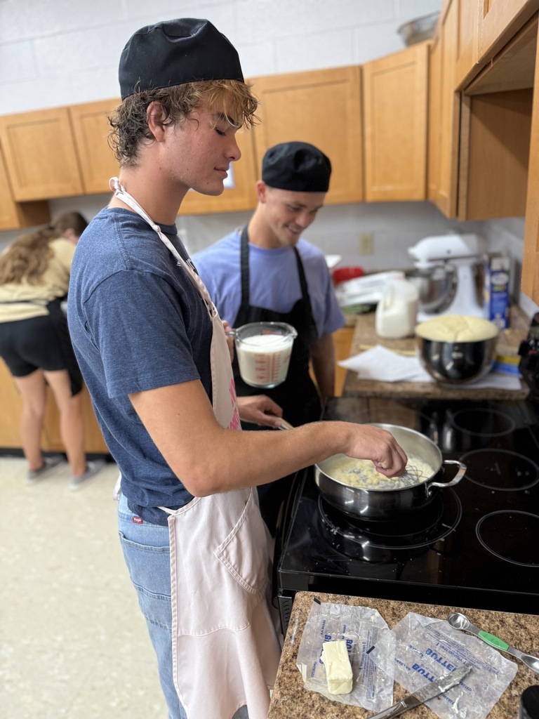 Culinary Students preparing lunch