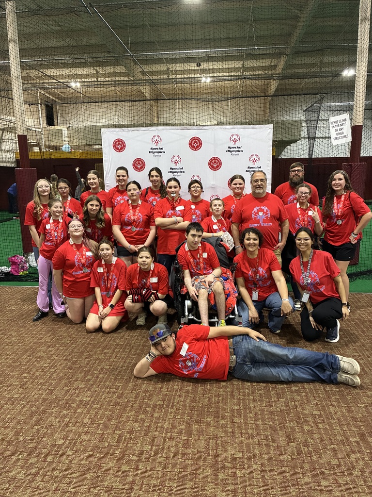 Bocce and Cheer Students