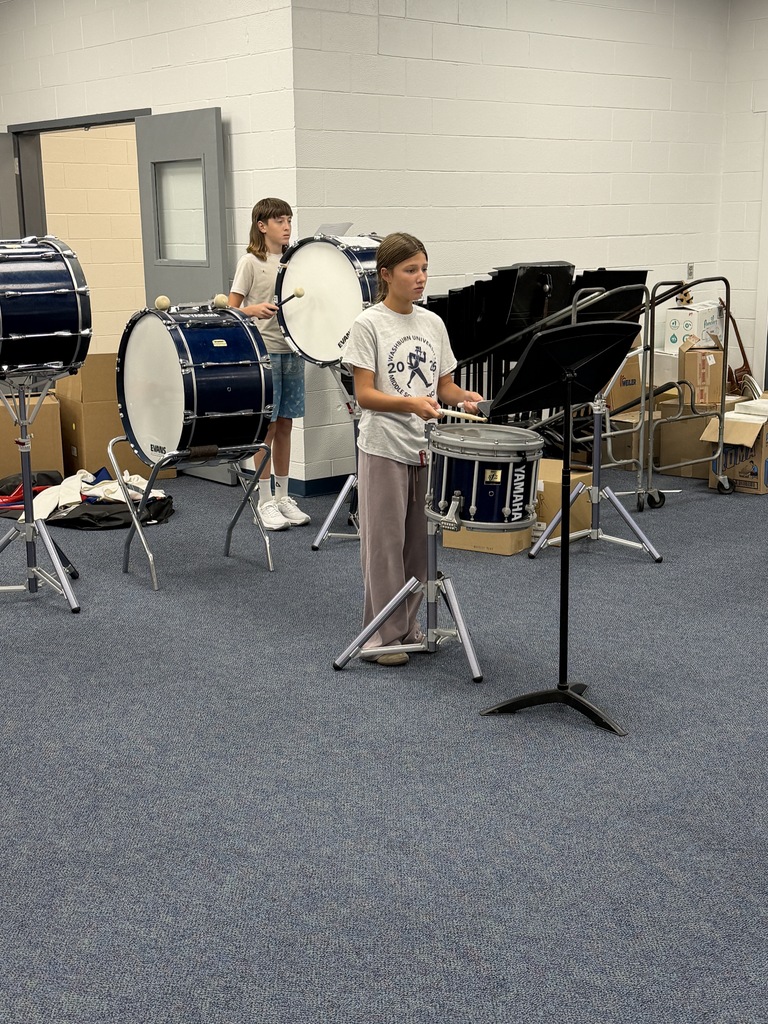 JH Drummers practicing in Band