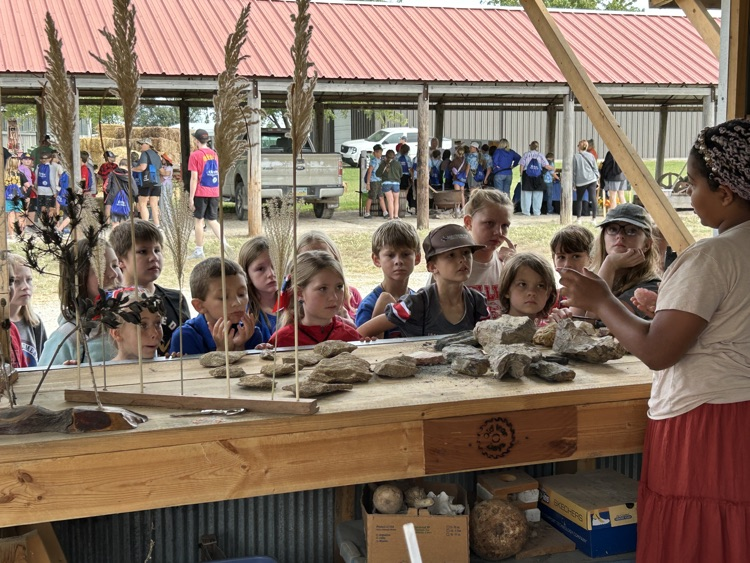 students learn about Kansas geology