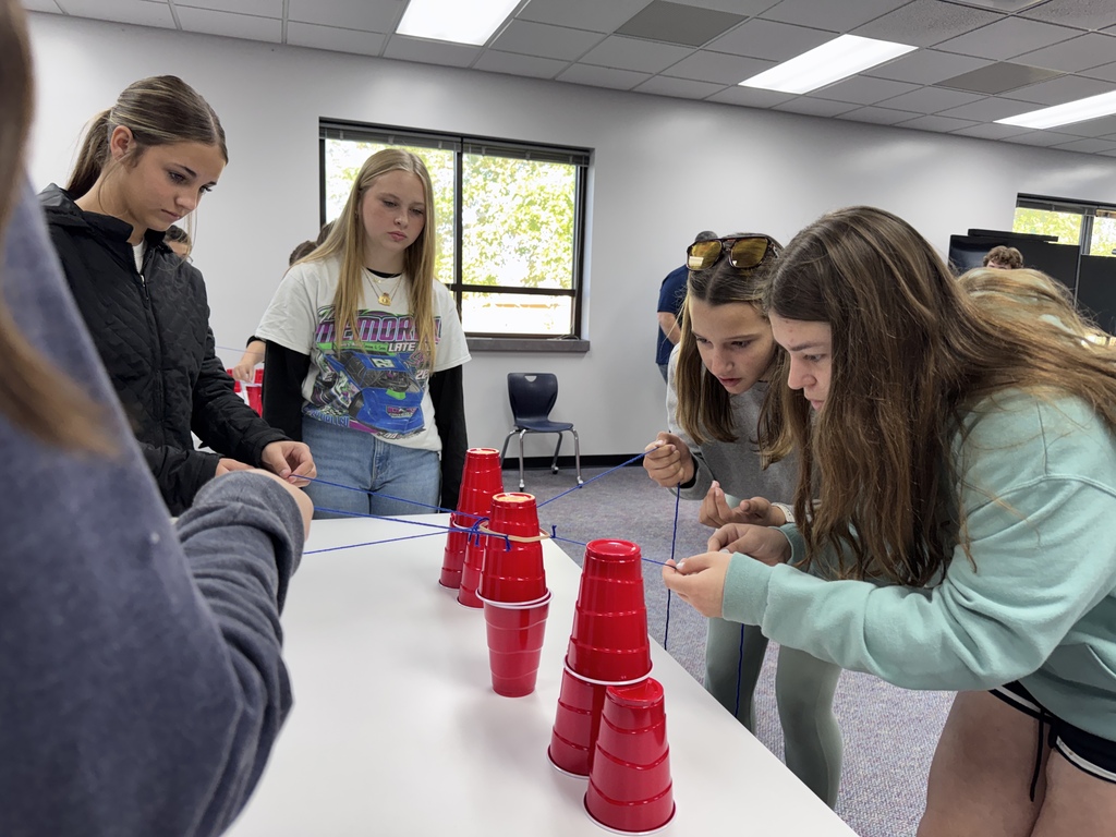 Students doing hands-on activity at ICC Fab Lab