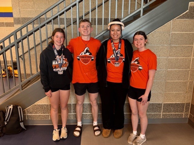 Katelyn Bond was 4th out of 7 in her weight class. Carter Becker was 7th out of 28 in his weight class. Katelyn Kennedy was 4th in her weight class. Katelyn Tieszen was 9th in her weight class. 