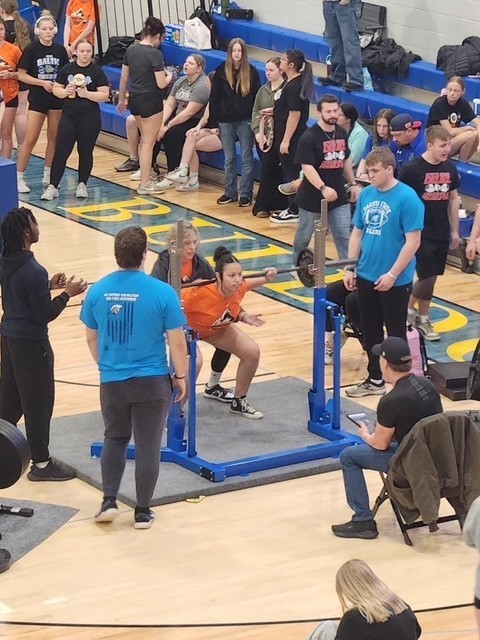 One of three attempts of Katelyn Kennedy's squat lift.