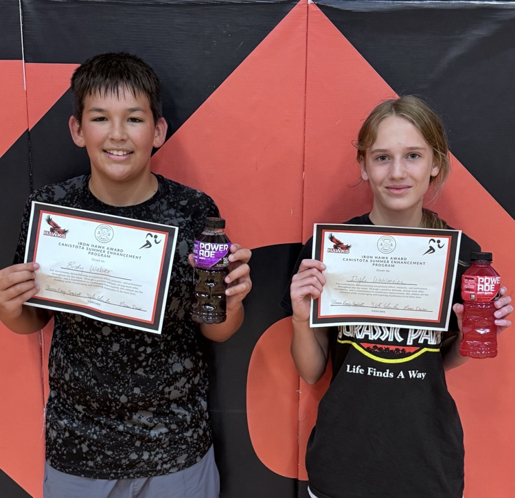 Brody Weber and Ilyli Wahlmeier 