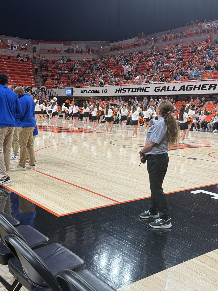 best video I could get of the performance