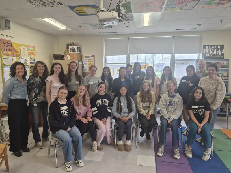 Bellows visit group pic