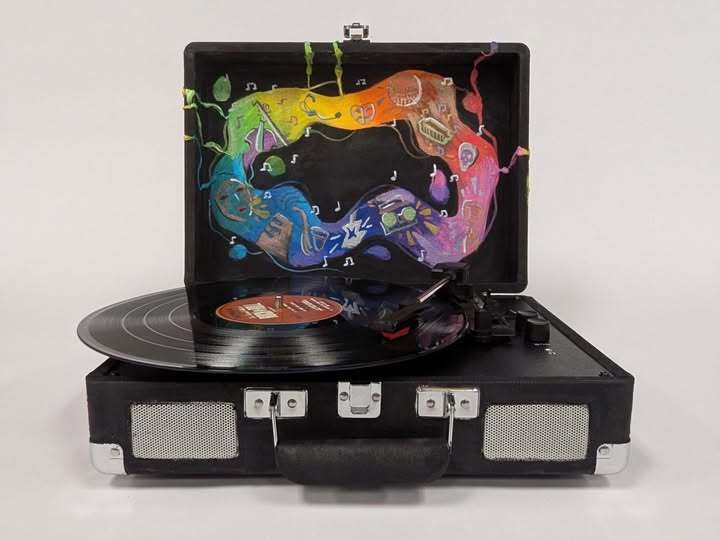 Artistic record player