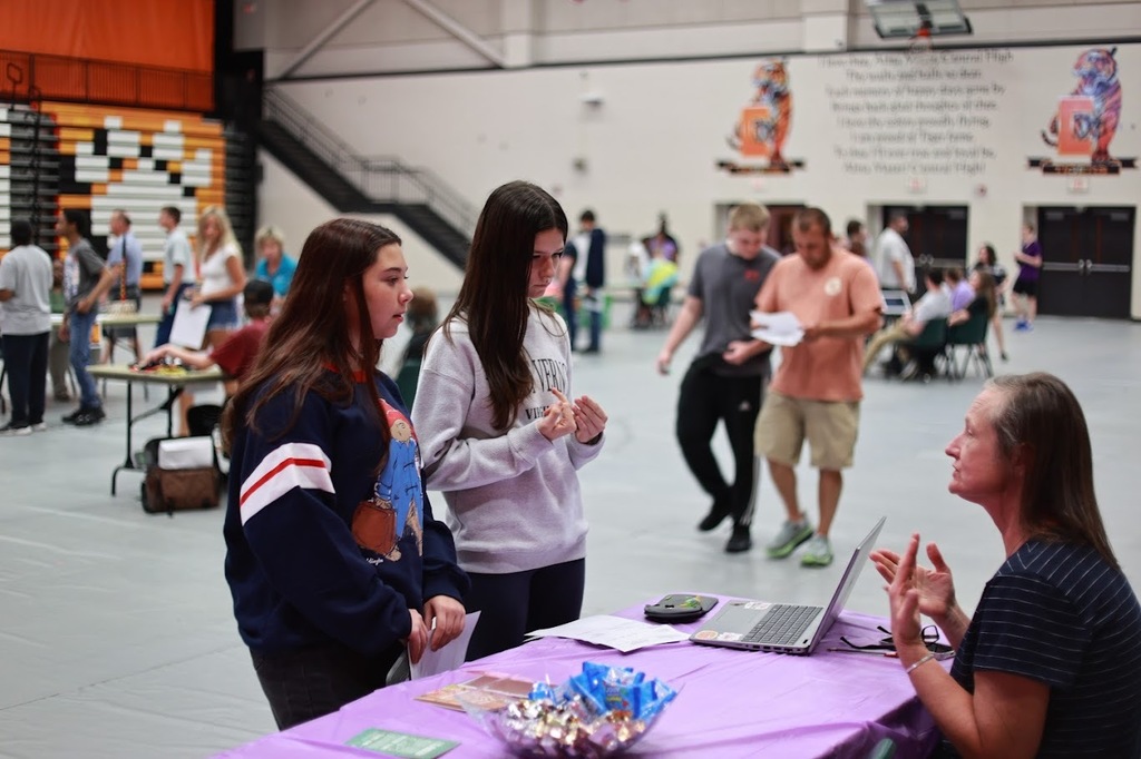 Mrs. Vines discusses her organization with students.