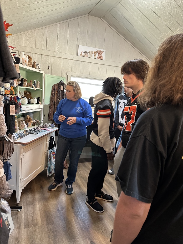 Students see marketing techniques used by the farm