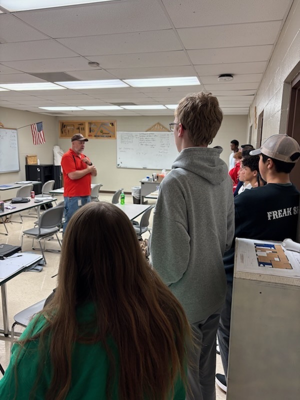 Students learn about a CTC class