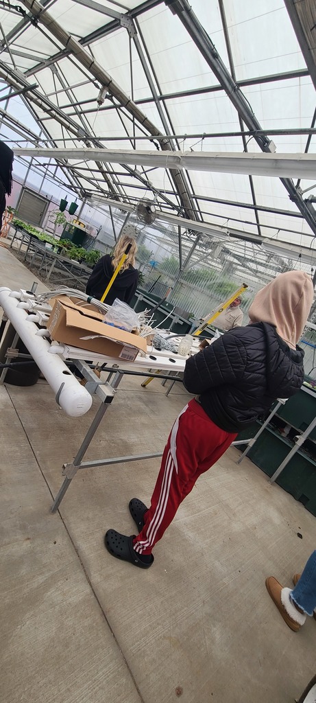 Students learn about the horticulture program