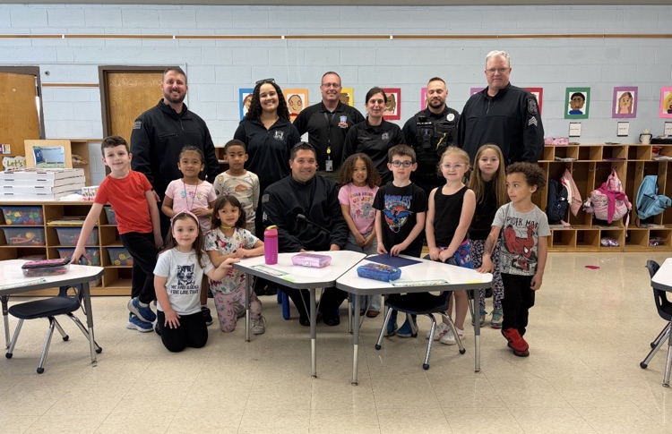 CMCPD pizza with police 