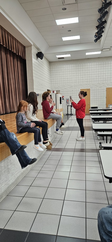 The HS Communications Class are working hard filming and editing a special project that will be presented at the Veterans Day Assembly next week!