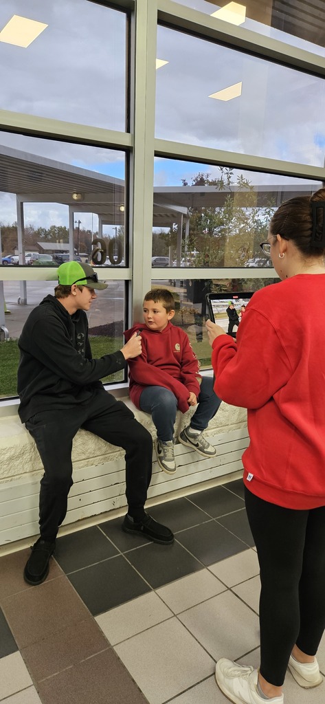 The HS Communications Class are working hard filming and editing a special project that will be presented at the Veterans Day Assembly next week!