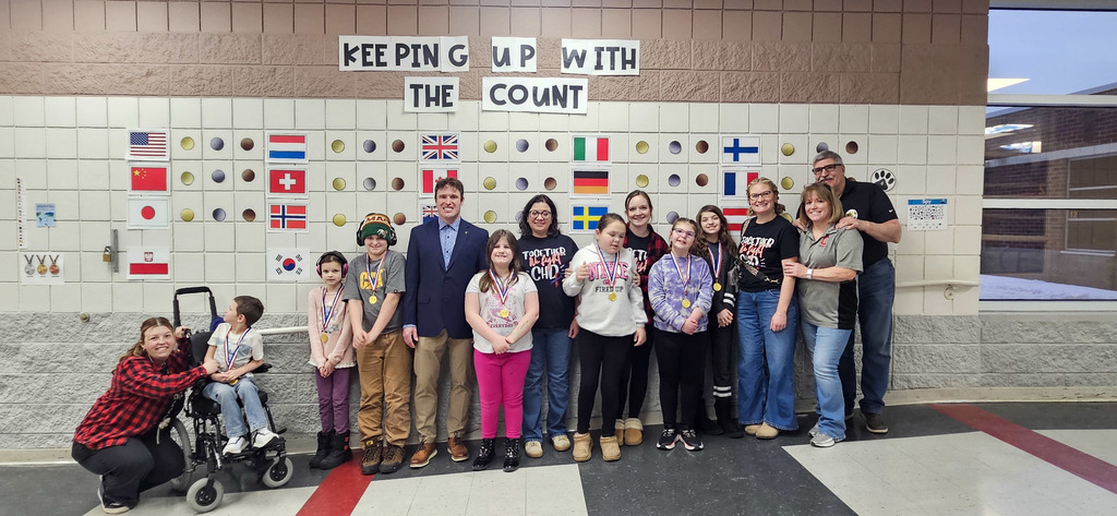 Ryan Manfredi talks to Alison Tomazic's class about his experience at the Special Olympics and other competitions! 
