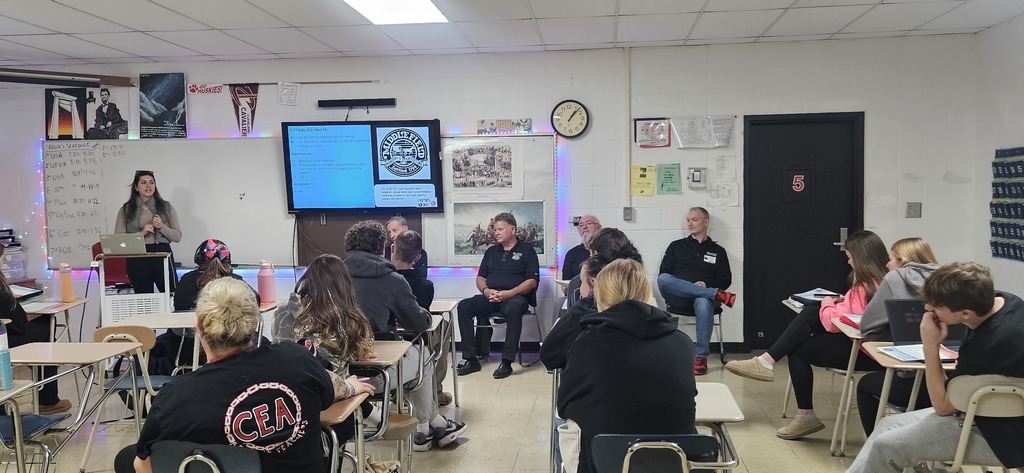 Middlefield Council Members and Maylor Garlich visited Mr. Kruse's Government class to speak about the different levels of government.
