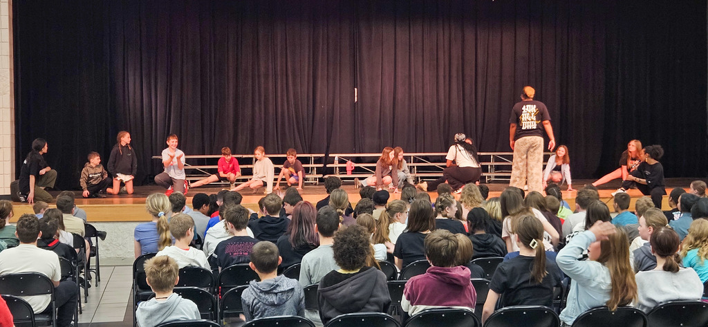 10K Movement at CES today, where the students were able to get up and MOVE their bodies! 