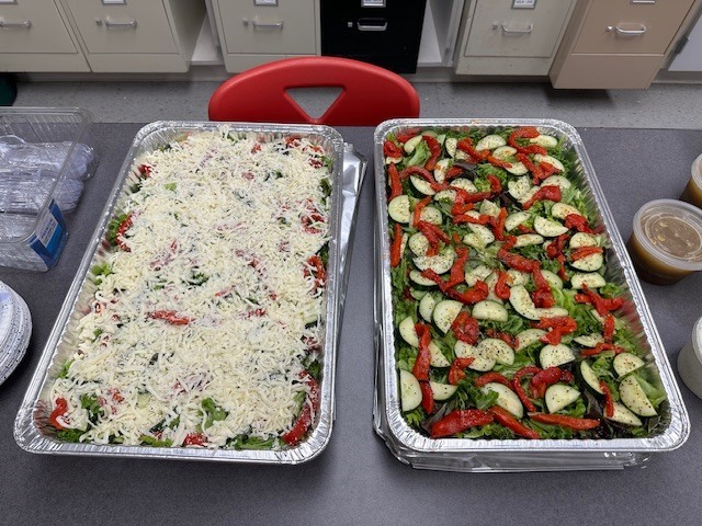 Vinny's sponsors lunch at Cardinal Elementary School today! 