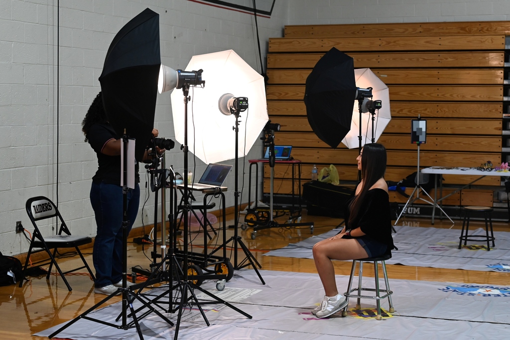 2025 Class of 2026 Senior Pictures Session