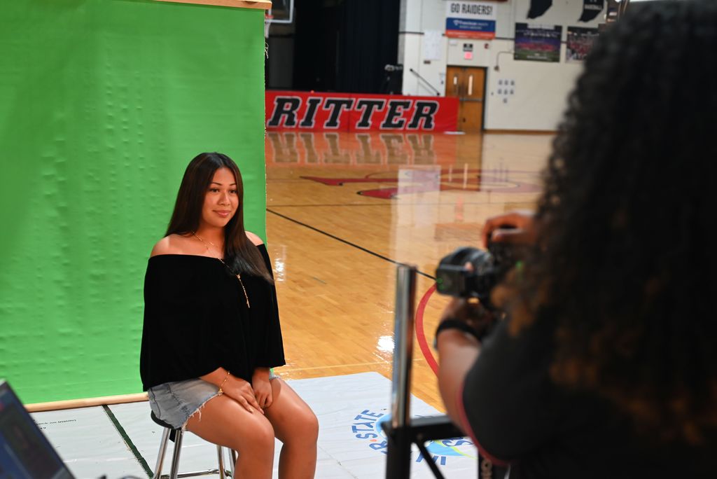 2025 Class of 2026 Senior Pictures Session