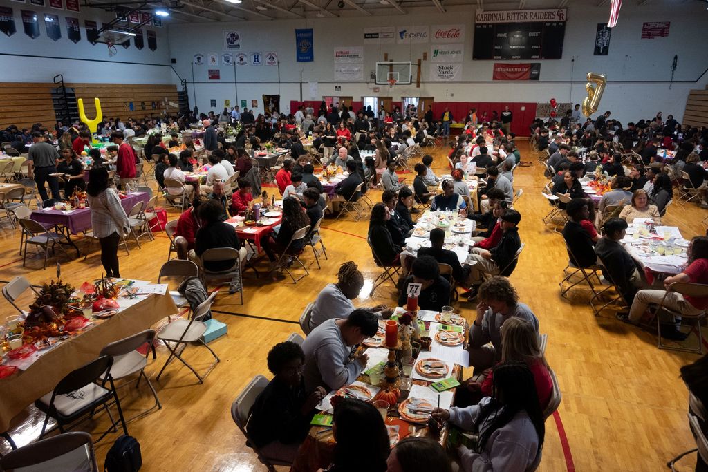 2025 CRHS Thanksgiving Feast